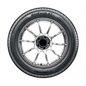 235/55R20 Yokohama BluEarth XT AE61 - Set de 4